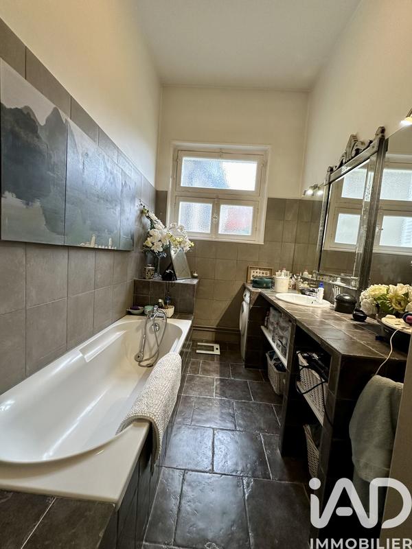 Appartement - 128 m² - 4 pièces