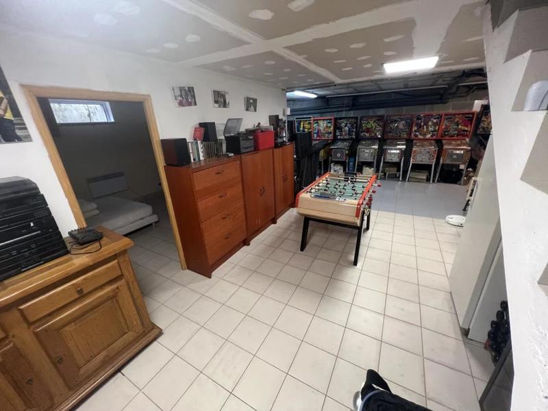 Propriété - 175 m² - 8 pièces