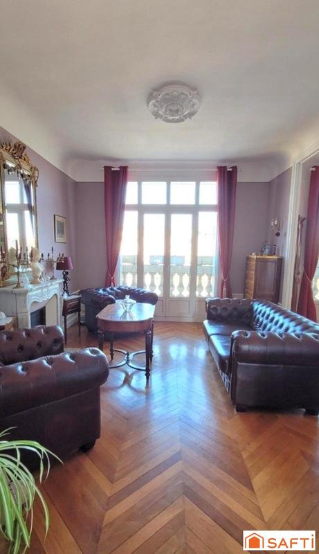 Appartement - 125 m² - 4 pièces