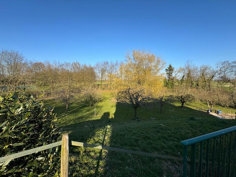 Maison - 236 m² - 7 pièces