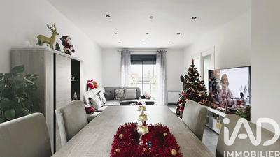 Maison - 80 m² - 5 pièces