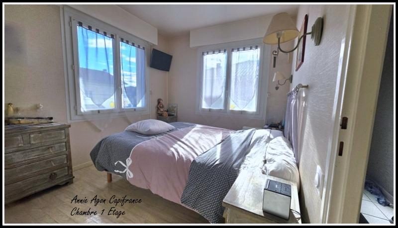 Maison - 15 m² - 8 pièces