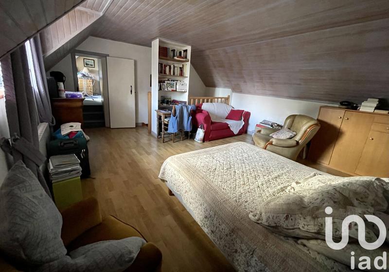 Maison - 140 m² - 5 pièces