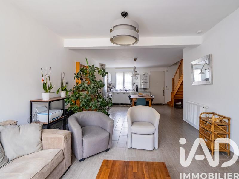 Maison - 85 m² - 4 pièces