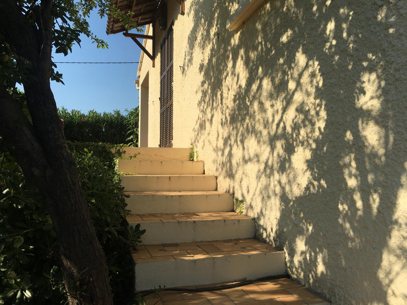 Appartement - 240 m² - 10 pièces