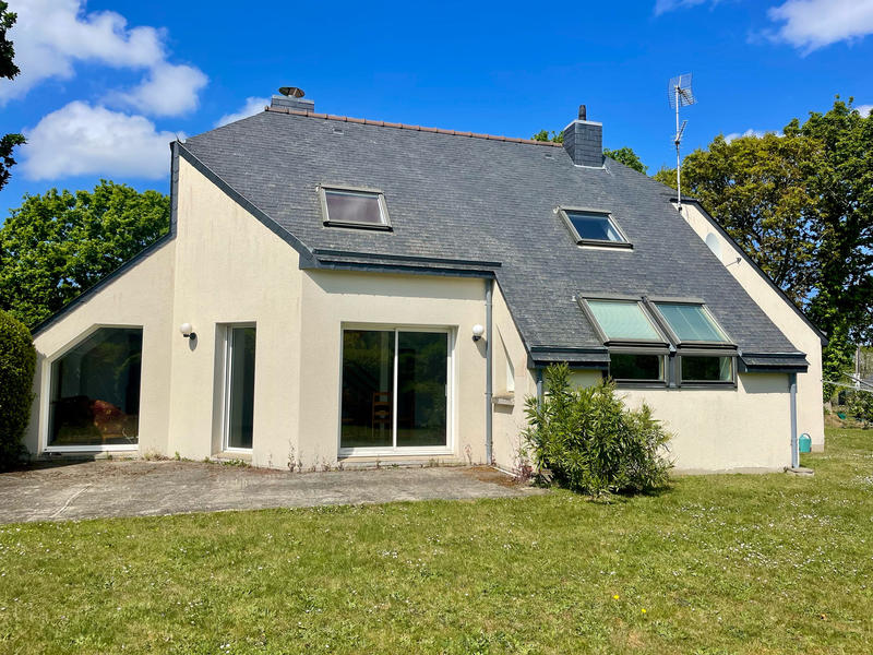 Maison - 144 m² - 6 pièces