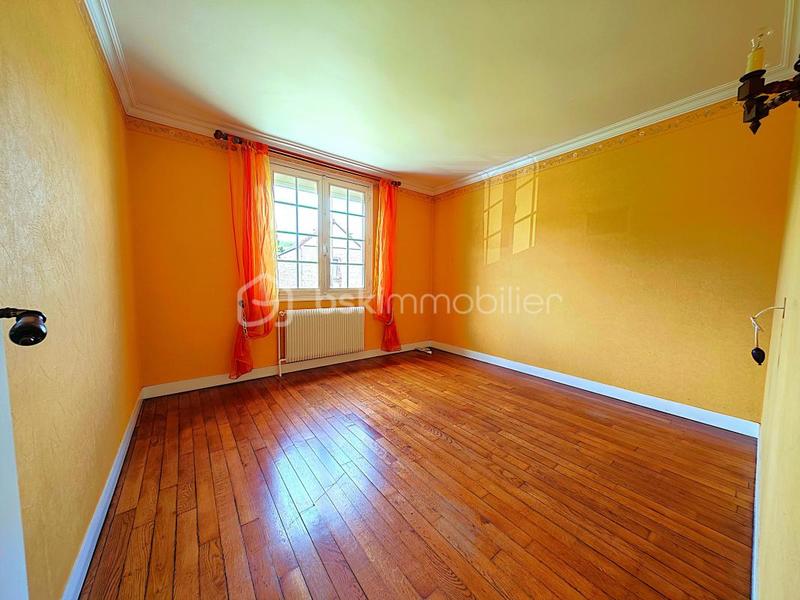 Maison traditionnelle - 80 m² - 4 pièces