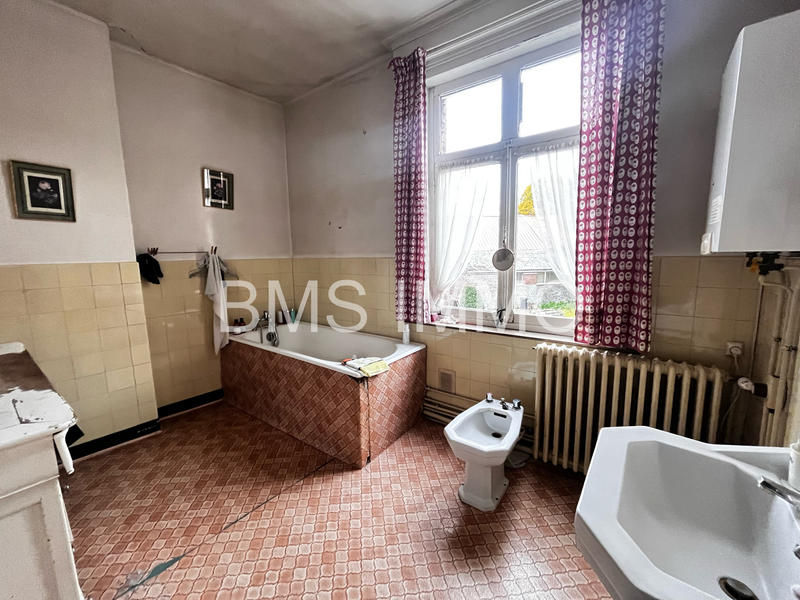 Maison - 175 m² - 7 pièces