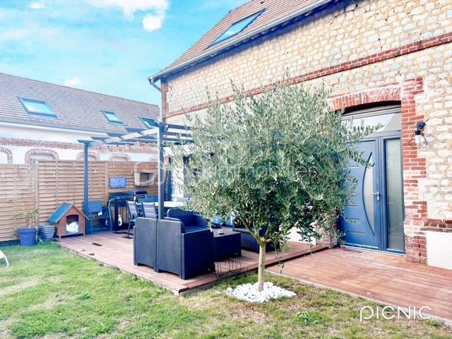 Maison - 148 m² - 5 pièces