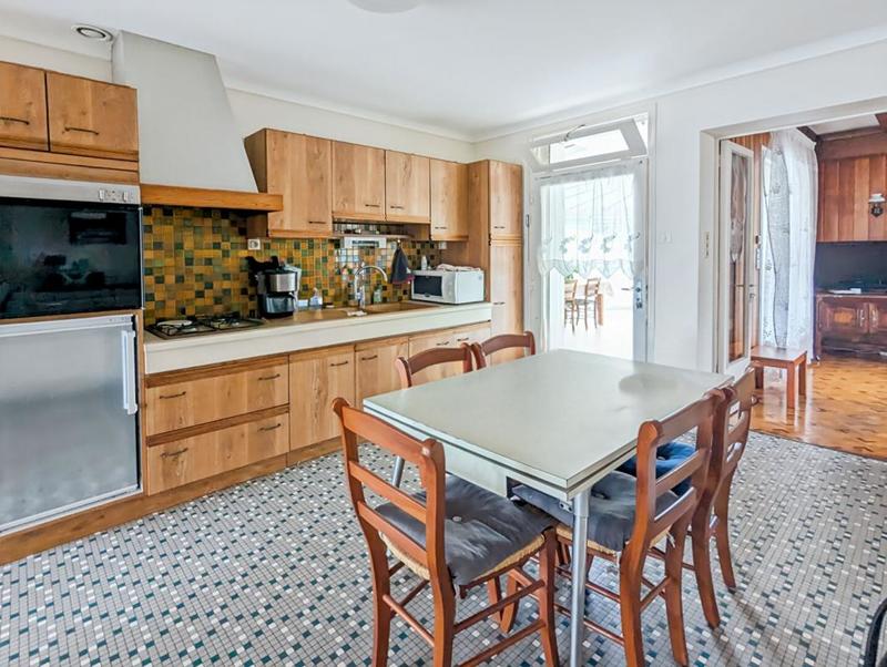 Maison - 125 m² - 7 pièces