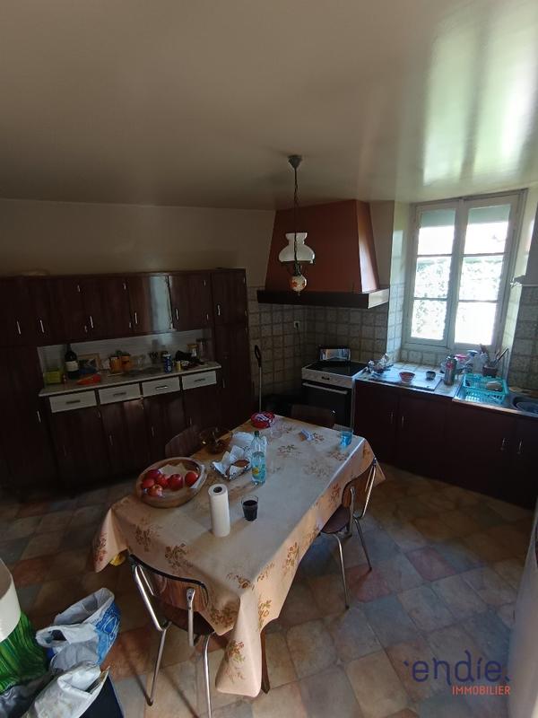 Maison - 195 m² - 7 pièces