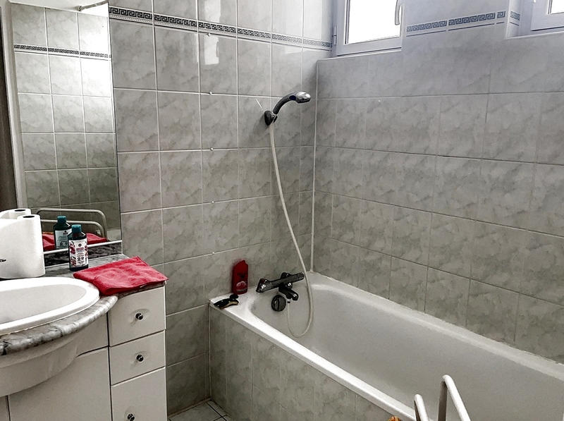 Maison - 121 m² - 5 pièces