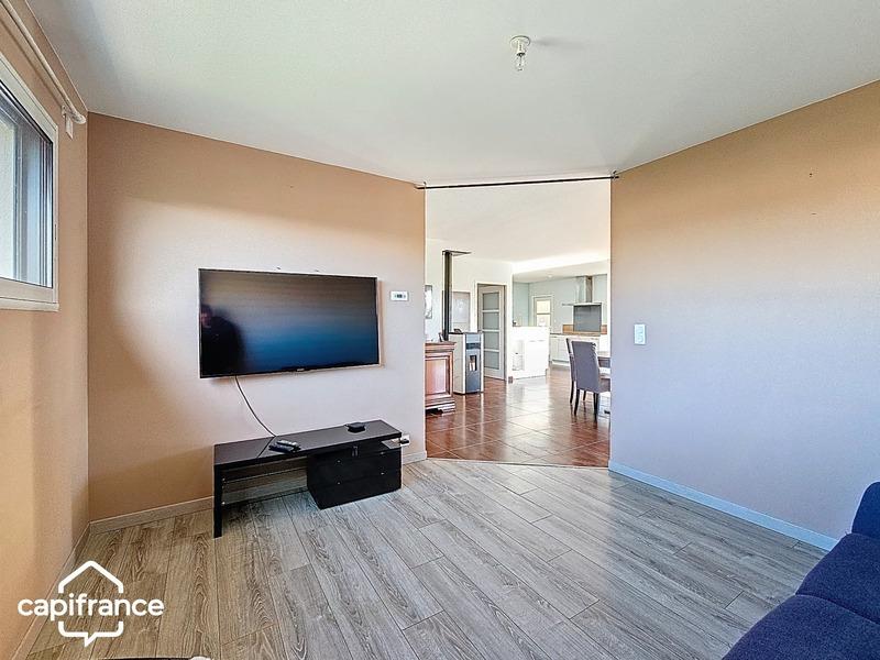 Maison - 121 m² - 6 pièces