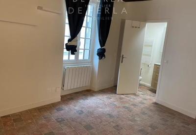 Studio - 19 m² - 1 pièce