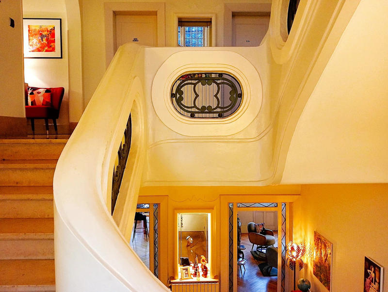 Maison - 380 m² - 10 pièces