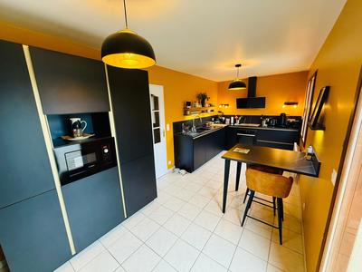 Maison - 130 m² - 5 pièces