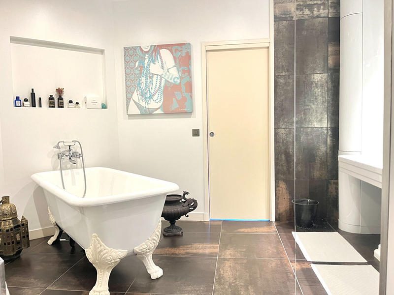 Appartement - 164 m² - 5 pièces