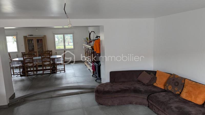 Corps de ferme - 250 m² - 8 pièces