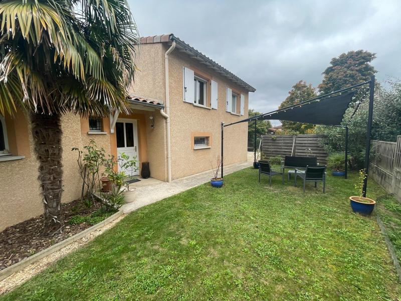 Maison - 110 m² - 5 pièces