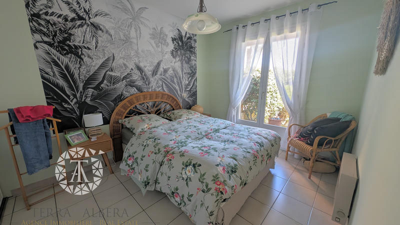 Villa - 90 m² - 4 pièces