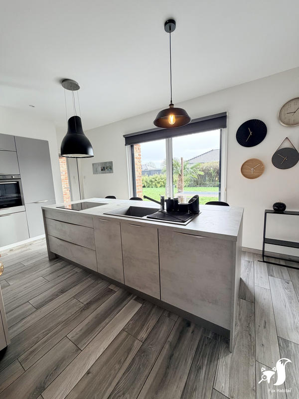 Maison - 155 m² - 6 pièces