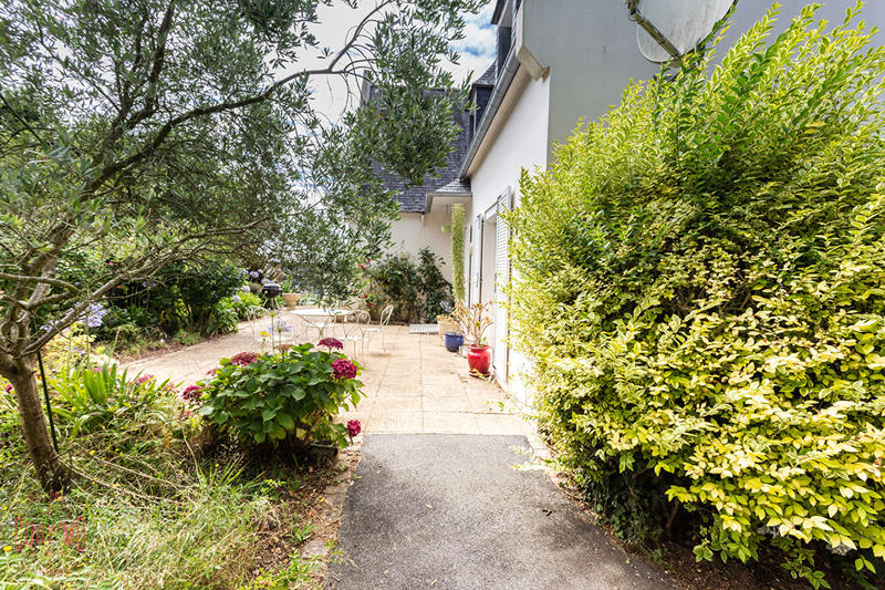 Maison - 190 m² - 8 pièces