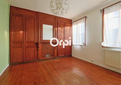 Maison - 96 m² - 4 pièces