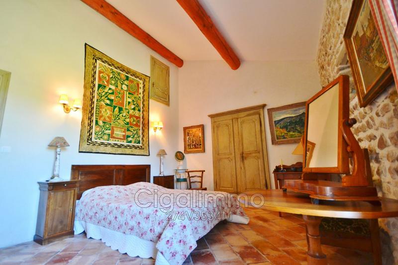 Maison en pierre - 200 m² - 8 pièces