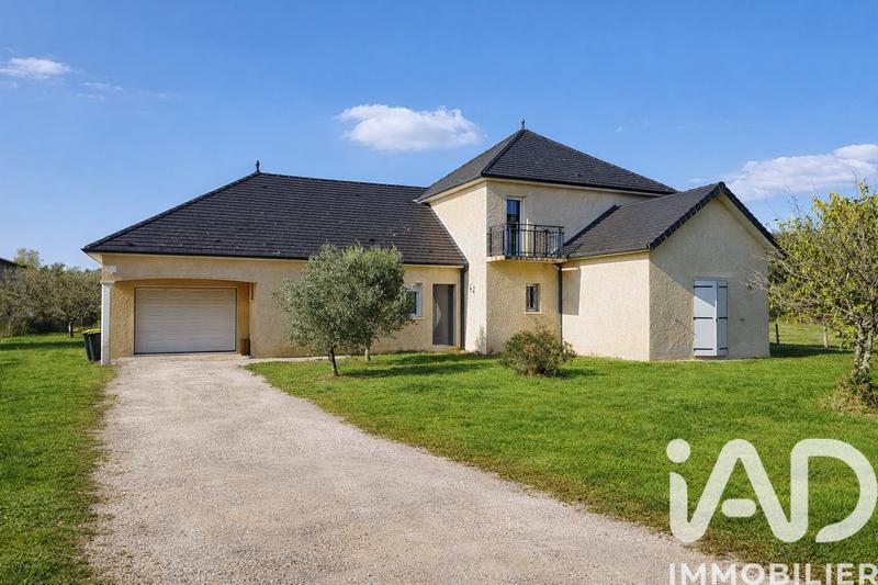 Maison - 160 m² - 6 pièces