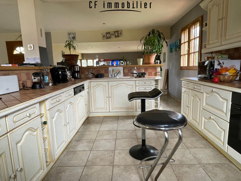 Maison - 168 m² - 7 pièces