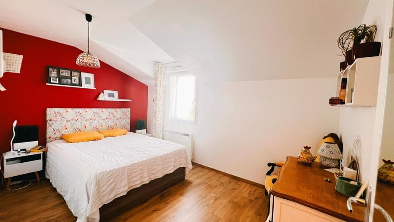 Maison - 84 m² - 4 pièces