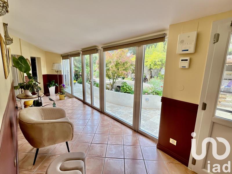 Maison - 200 m² - 6 pièces