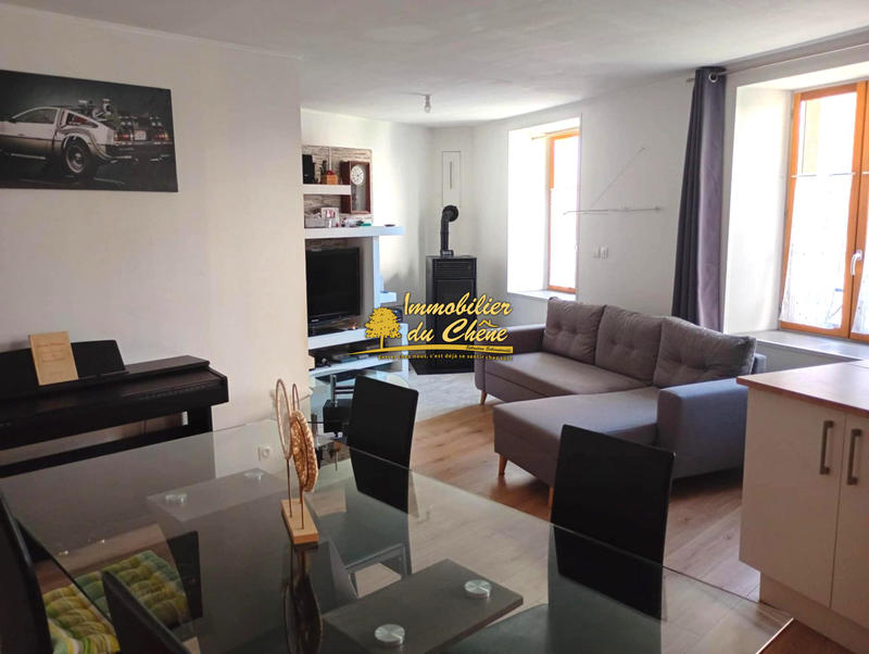 Maison - 90 m² - 4 pièces