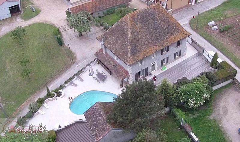 Maison bourgeoise - 220 m² - 7 pièces