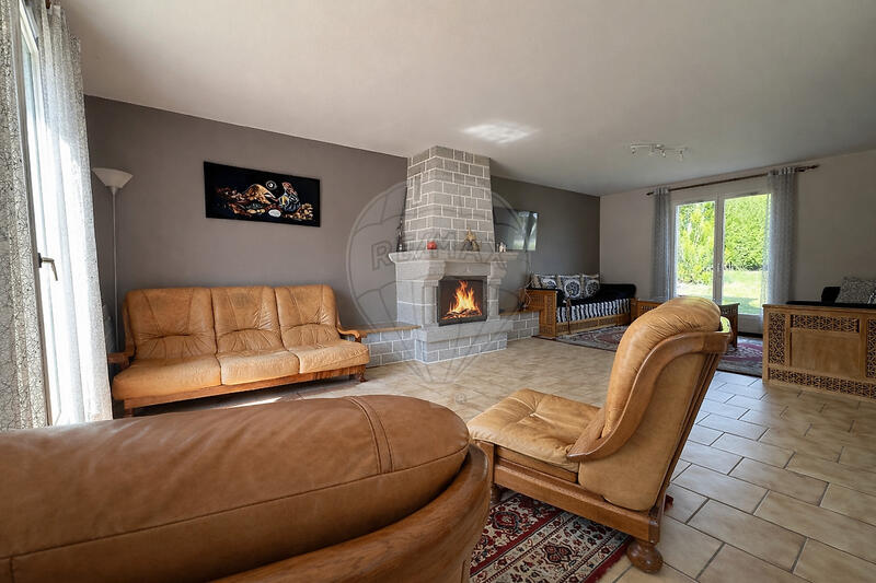 Pavillon - 126 m² - 6 pièces