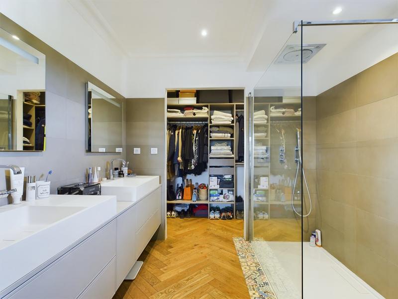 Appartement - 124 m² - 5 pièces