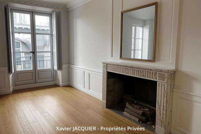 Appartement - 90 m² - 3 pièces