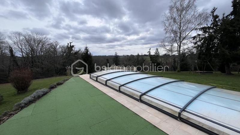 Immeuble - 216 m² - 10 pièces