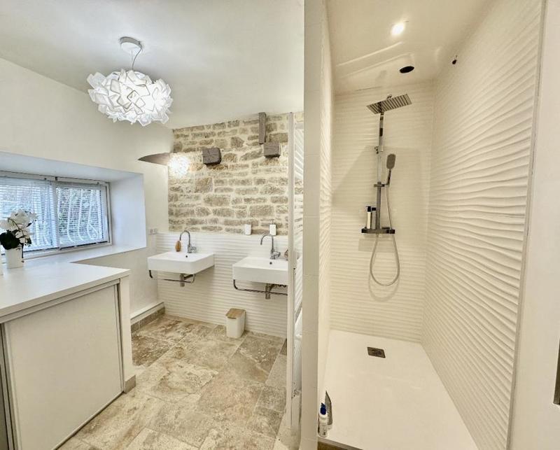 Maison - 177 m² - 6 pièces