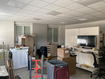 Local commercial - 64 m²