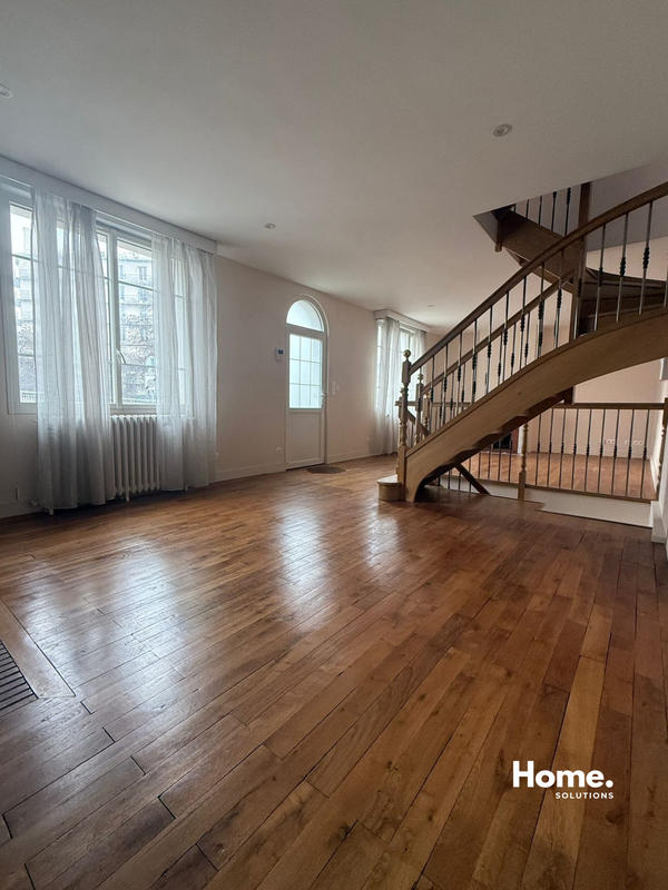 Maison ancienne - 180 m² - 8 pièces