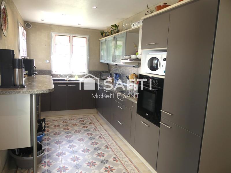 Maison - 175 m² - 8 pièces