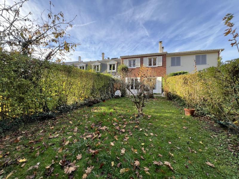 Maison - 114 m² - 6 pièces