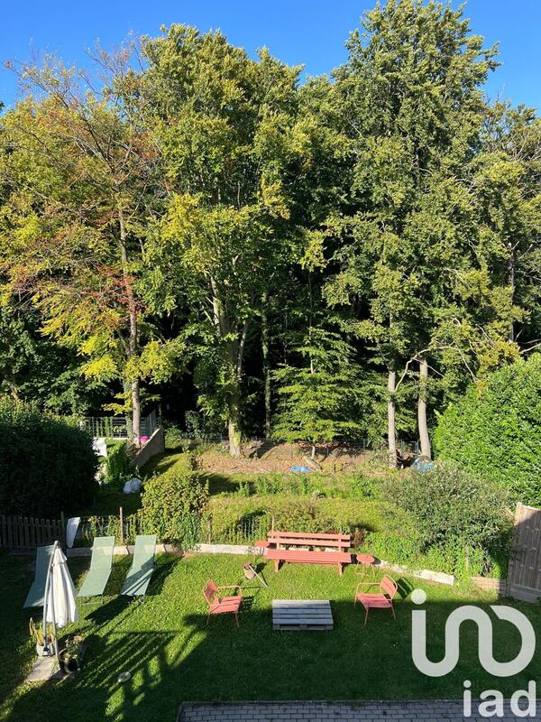 Maison - 181 m² - 7 pièces