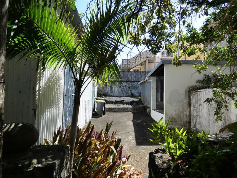 Maison - 280 m² - 9 pièces