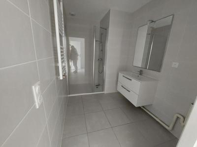 Appartement - 83 m² - 3 pièces