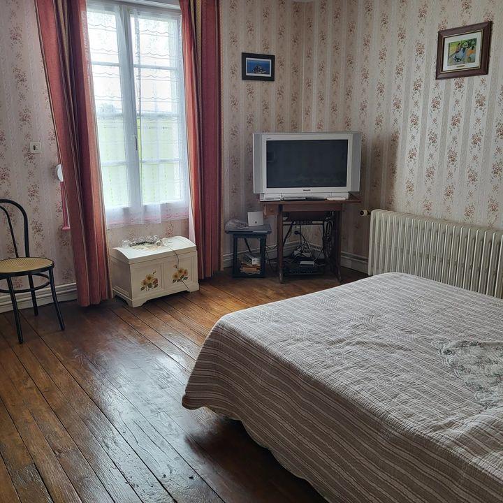 Maison - 137 m² - 5 pièces