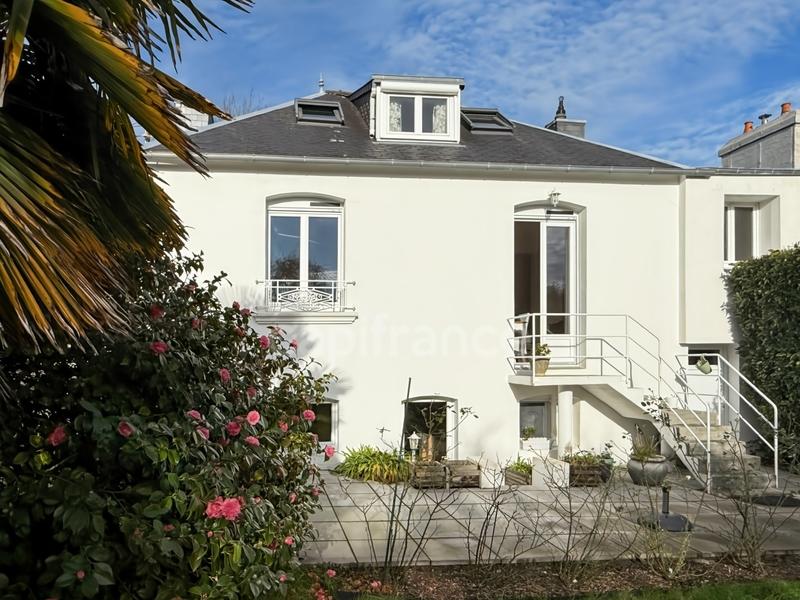 Maison - 125 m² - 6 pièces