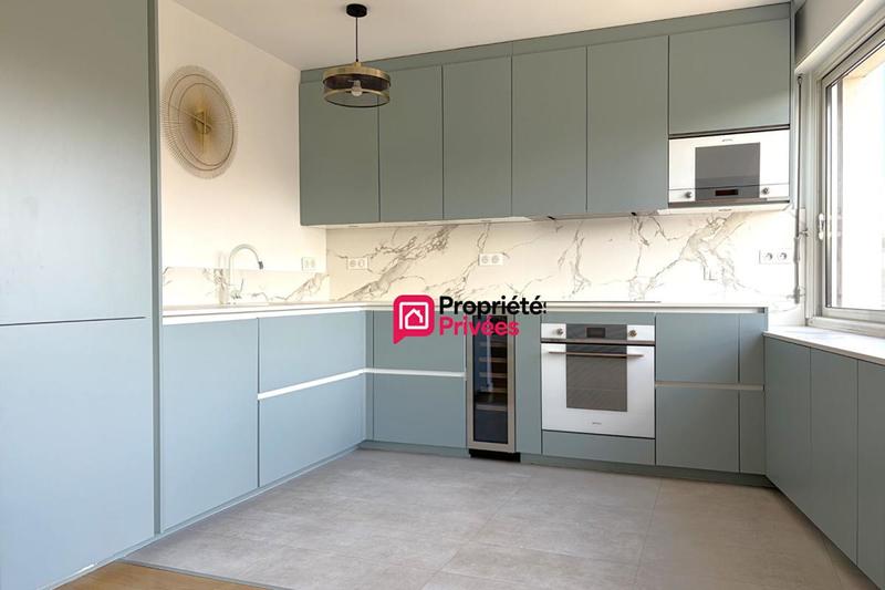 Appartement - 120 m² - 5 pièces