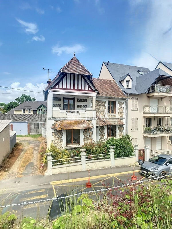 Maison - 110 m² - 4 pièces